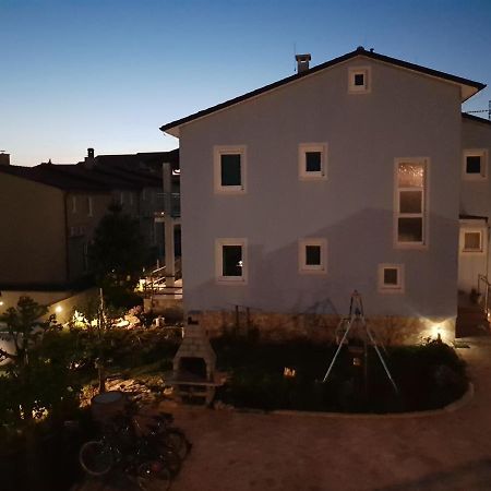 Appartement Mateo Barbariga Luaran gambar